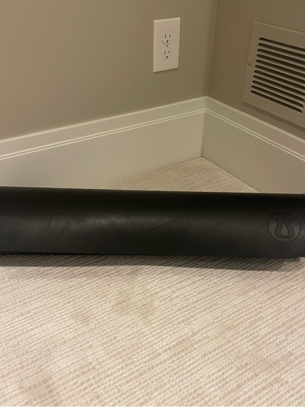 lululemon yoga mat - Picture 2 of 4